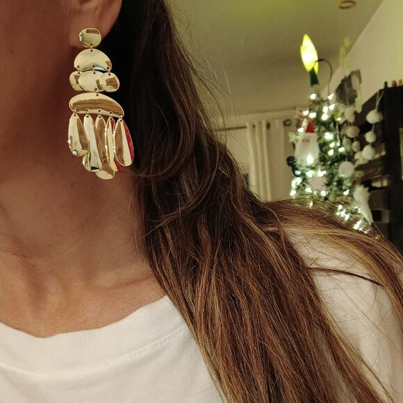 Melinda Maria Jewelry - She's A Natural Chandelier Melinda Maria Earrings